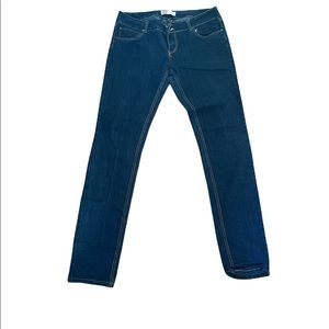 👖Perfect cut flattering jeans size 11